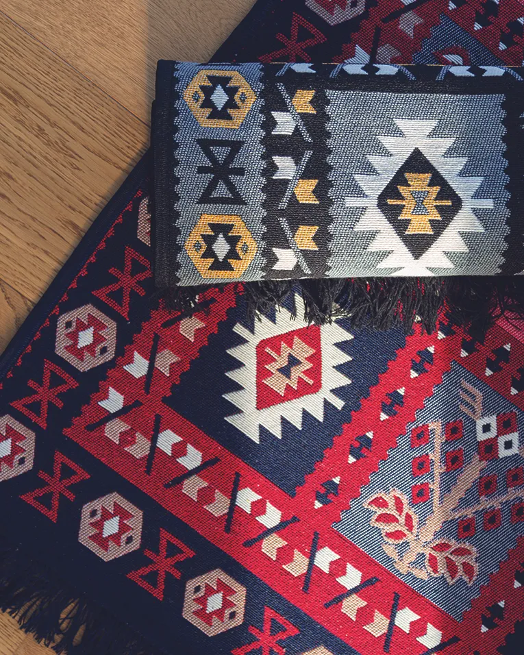 SUAVE KILIM